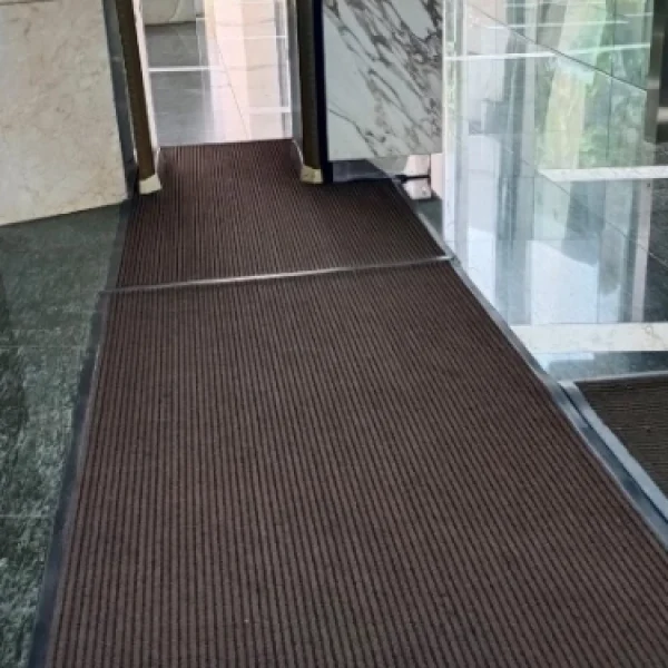 Karpet Lobby
